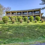 Apartment Vacanceole - Le Domaine De Confolant Miremont (Puy-de-Dome)