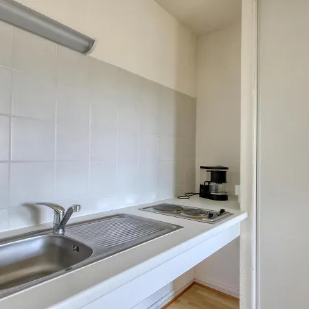 Vacanceole - Le Domaine De Confolant Apartment Miremont (Puy-de-Dome)