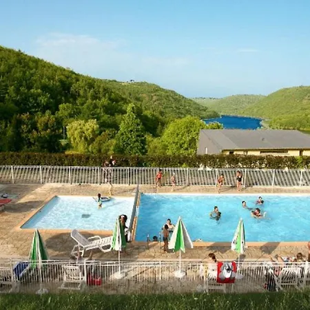 Vacancéole - Le Domaine De Confolant * Miremont (Puy-de-Dome)