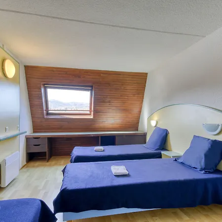 Vacanceole - Le Domaine De Confolant Apartment Miremont (Puy-de-Dome)